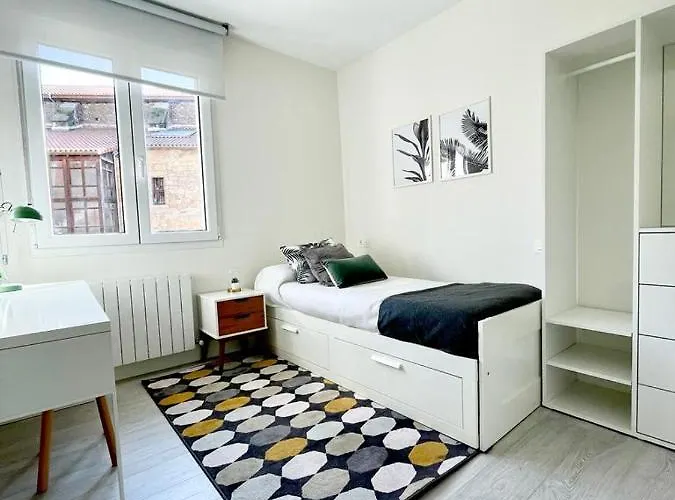 Old Town Vi By Aston